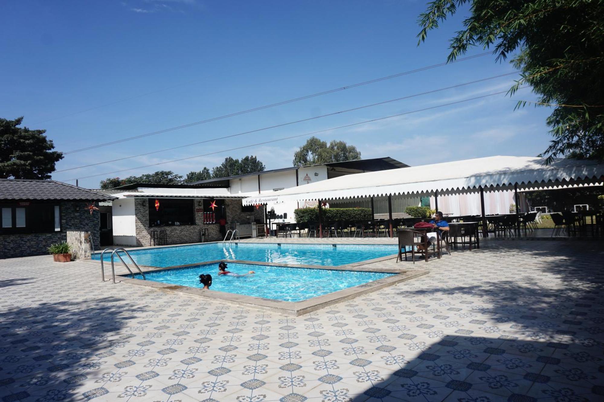 Vistar Resort & Hotels Kammasandra Εξωτερικό φωτογραφία